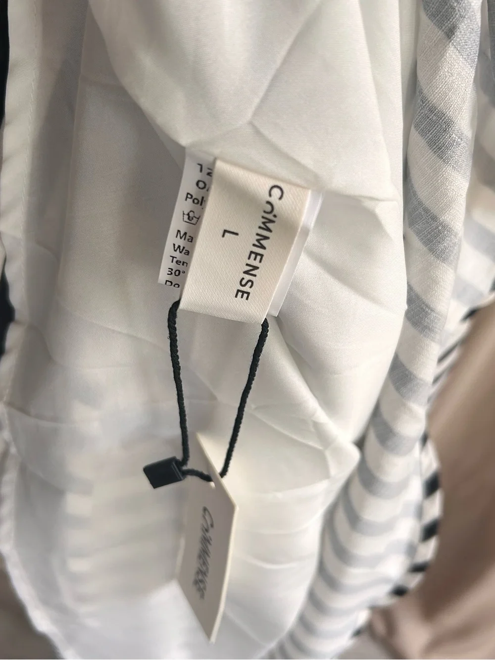 Commense Black and White Stripe Backless Pockets Dress - Picture 7 of 8